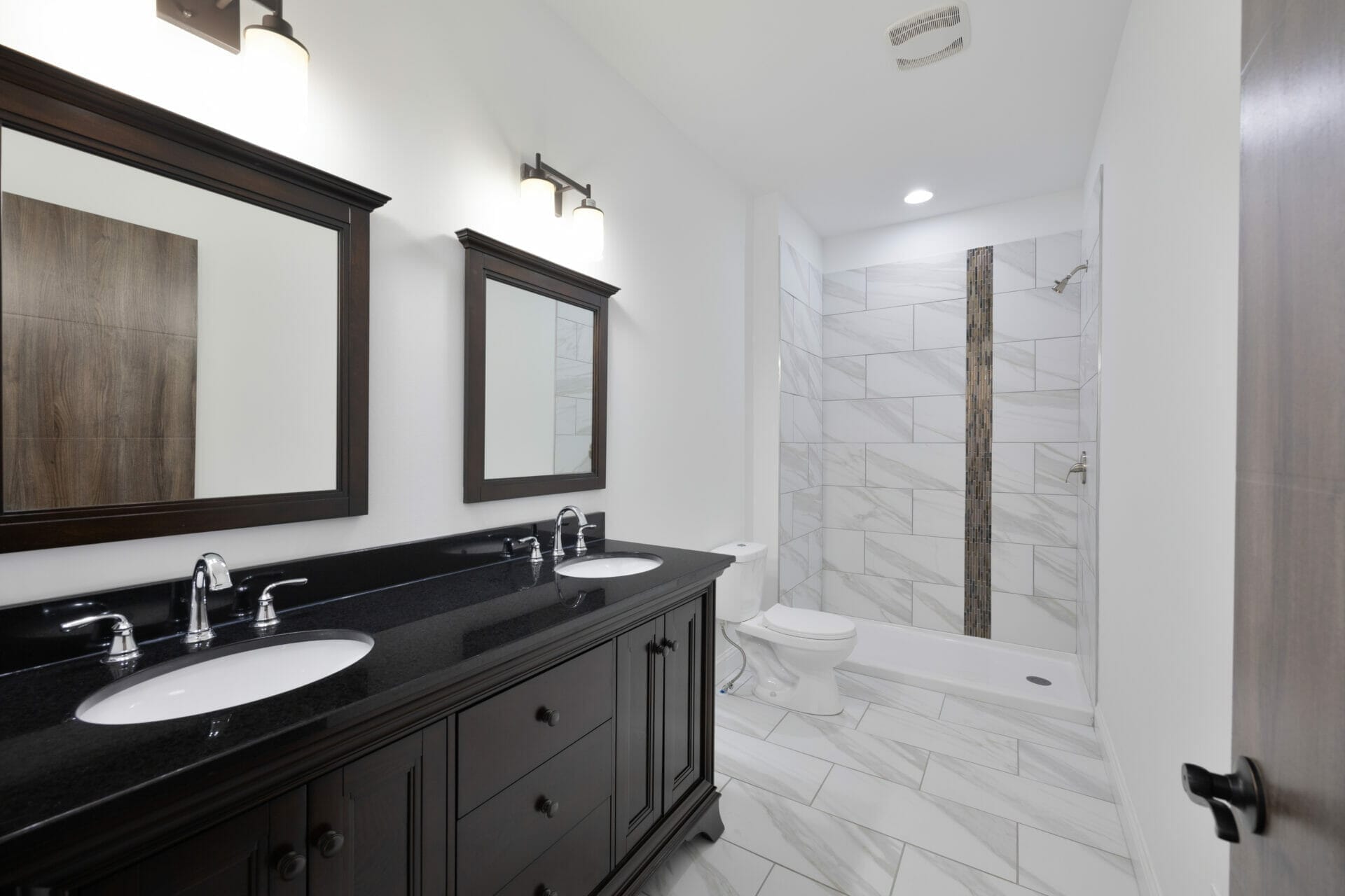 6311 N Park ave (36 of 36)